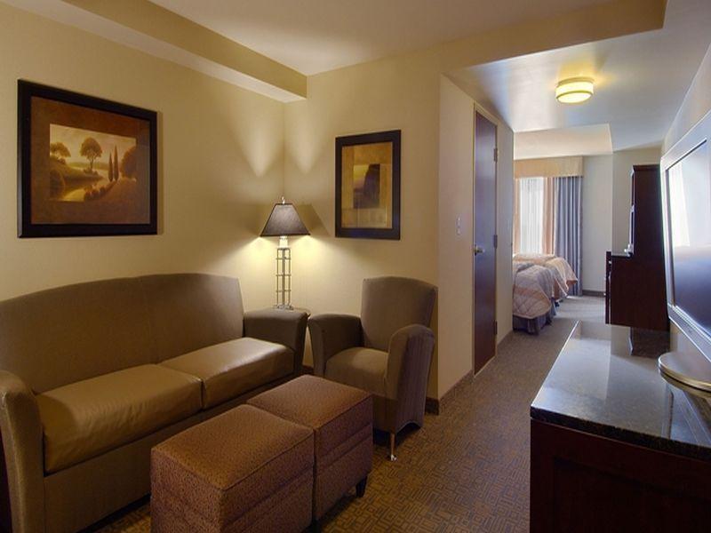 Hilton Garden Inn Rochester Downtown, Ny Exterior photo
