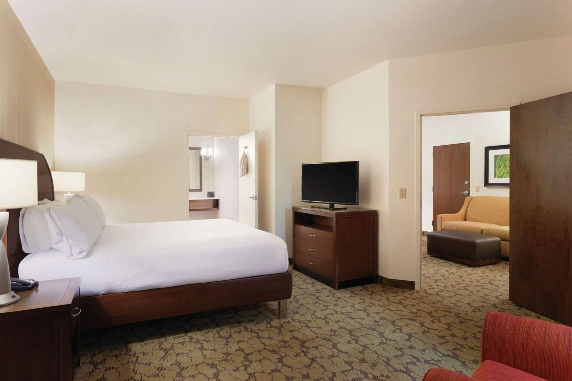 Hilton Garden Inn Rochester Downtown, Ny Exterior photo
