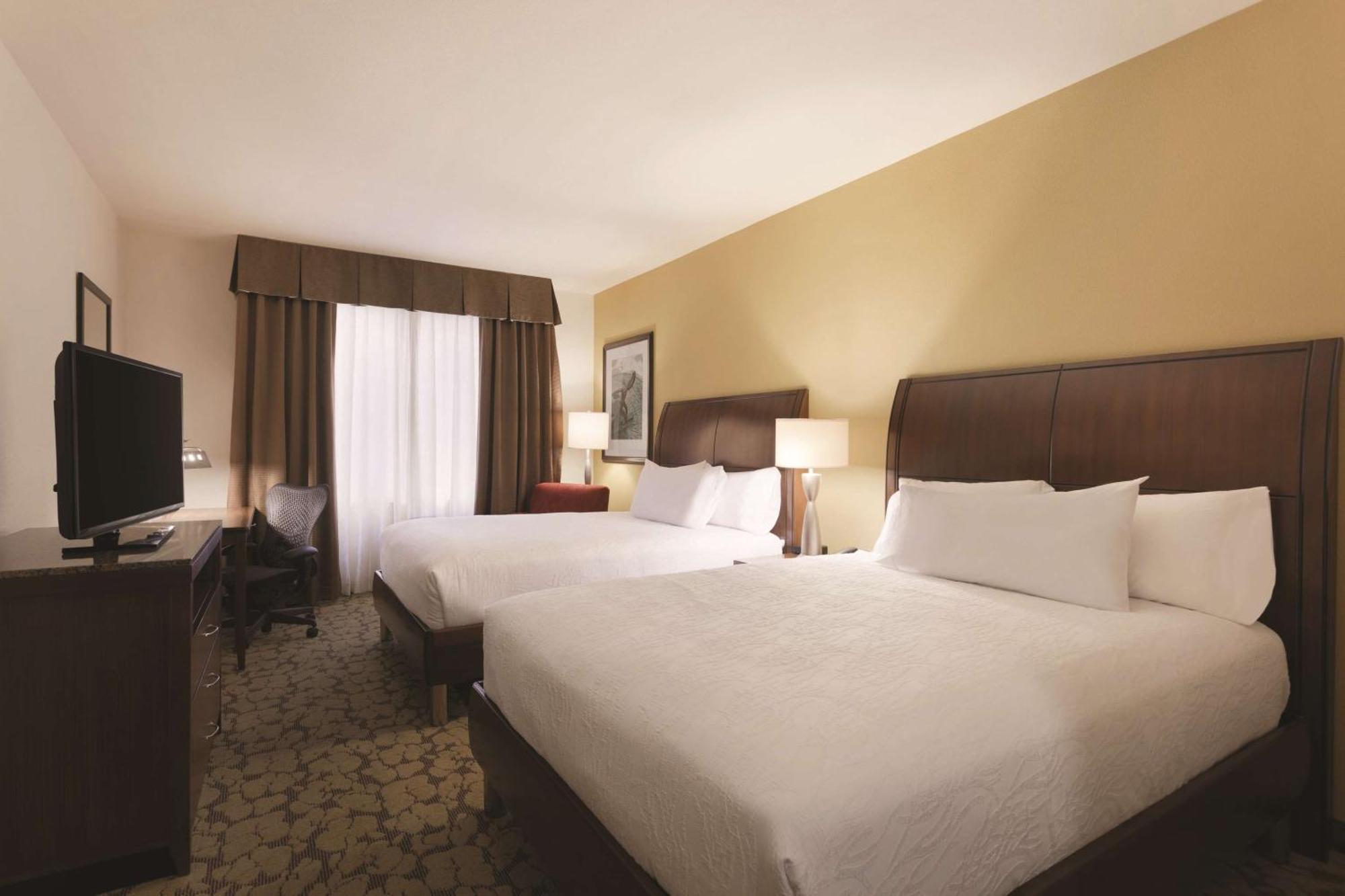 Hilton Garden Inn Rochester Downtown, Ny Exterior photo