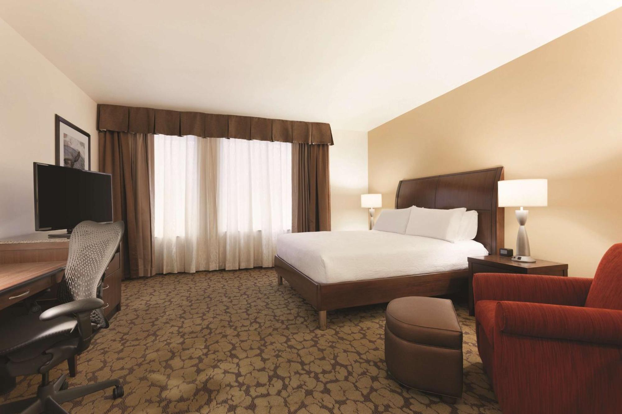 Hilton Garden Inn Rochester Downtown, Ny Exterior photo
